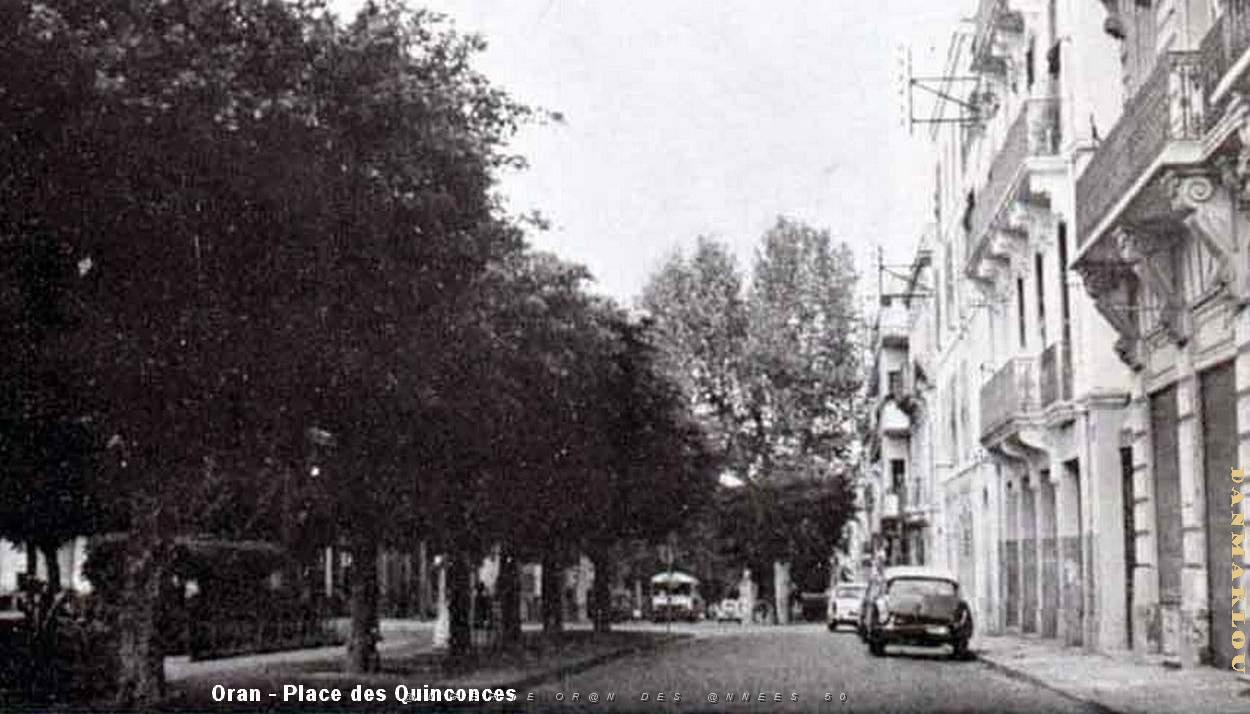 MH e- 011- Place des quinconces .jpg